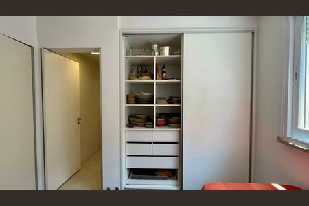 Apartamento para alugar com 104m², 2 quartos e 1 vaga Apartamento para alugar com 104m², 2 quartos e 1 vagaSuíte 1