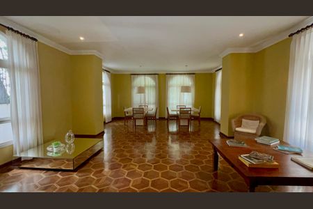 Apartamento para alugar com 104m², 2 quartos e 1 vaga Apartamento para alugar com 104m², 2 quartos e 1 vagaSalão de Festas