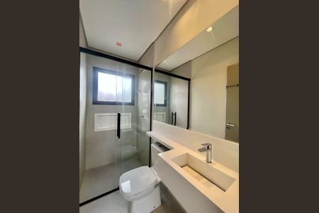 Casa de condomínio à venda com 158m², 4 quartos e 2 vagasBanheiro da Cobertura