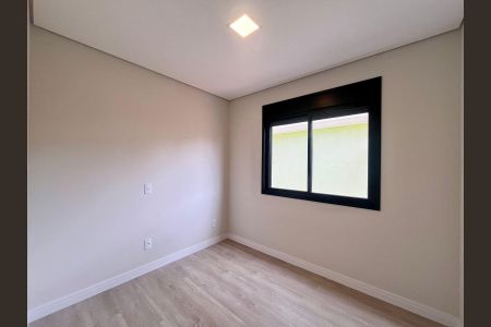 Casa de condomínio à venda com 158m², 4 quartos e 2 vagasQuarto 1