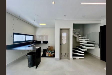 Sala de casa de condomínio à venda com 4 quartos, 158m² em Parque Taquaral, Campinas