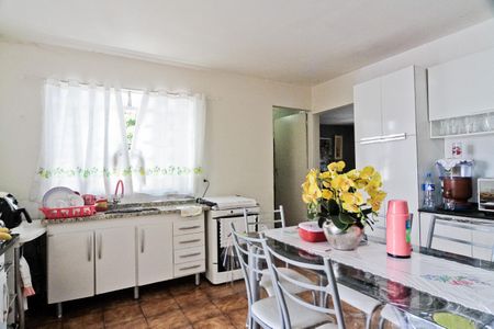 Casa à venda com 350m², 3 quartos e 4 vagasCasa 2 - cozinha