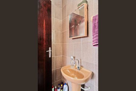 Casa à venda com 350m², 3 quartos e 4 vagasBanheiro 