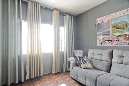 Casa à venda com 350m², 3 quartos e 4 vagasCasa 2 - sala