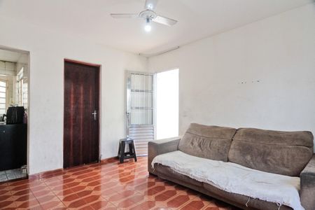 Casa à venda com 350m², 3 quartos e 4 vagasSala