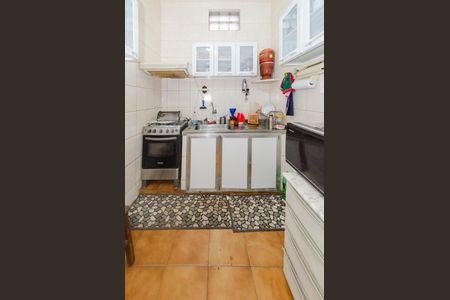 Casa à venda com 220m², 4 quartos e 2 vagas Casa à venda com 220m², 4 quartos e 2 vagasCozinha