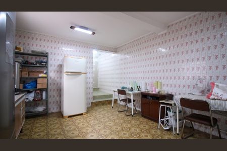 Casa à venda com 165m², 3 quartos e 1 vaga