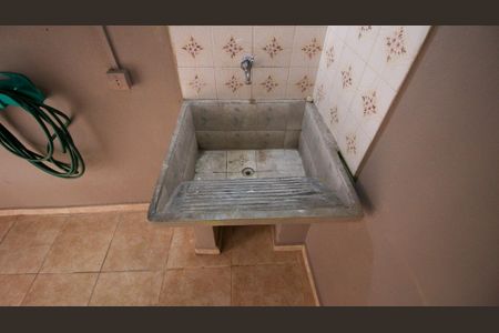 Casa à venda com 165m², 3 quartos e 1 vaga