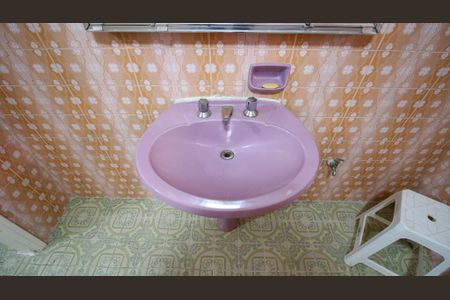 Casa à venda com 165m², 3 quartos e 1 vaga