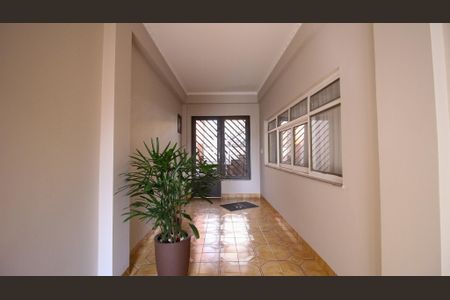 Casa à venda com 165m², 3 quartos e 1 vaga