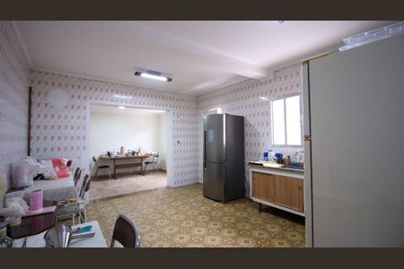 Casa à venda com 165m², 3 quartos e 1 vaga