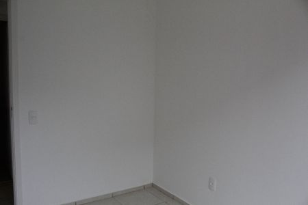 Quarto 1 de apartamento para alugar com 2 quartos, 40m² em Curicica, Rio de Janeiro