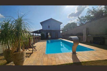 Casa à venda com 250m², 3 quartos e 4 vagas Casa à venda com 250m², 3 quartos e 4 vagasFoto 17