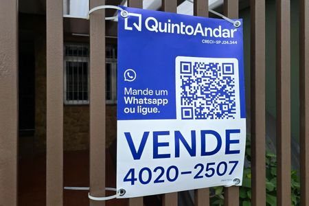 Casa à venda com 157m², 3 quartos e 2 vagas Casa à venda com 157m², 3 quartos e 2 vagasPLACA