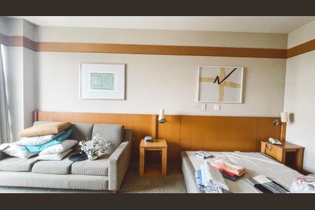 Studio à venda com 35m², 1 quarto e 1 vagaSala/Quarto