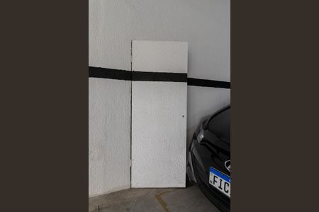 Casa de condomínio à venda com 140m², 3 quartos e 2 vagas Casa de condomínio à venda com 140m², 3 quartos e 2 vagasGaragem