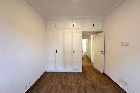 Quarto 1 de apartamento à venda com 1 quarto, 90m² em Laranjeiras, Rio de Janeiro