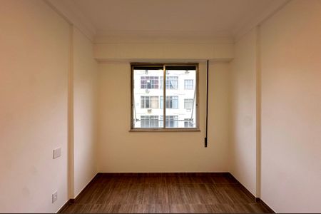 Apartamento à venda com 90m², 1 quarto e 1 vaga Apartamento à venda com 90m², 1 quarto e 1 vagaQuarto 1