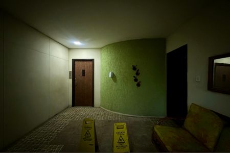 Apartamento à venda com 90m², 1 quarto e 1 vaga Apartamento à venda com 90m², 1 quarto e 1 vagaPortaria