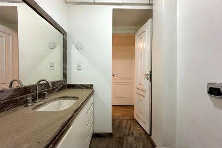 Apartamento à venda com 90m², 1 quarto e 1 vaga Apartamento à venda com 90m², 1 quarto e 1 vagaBanheiro