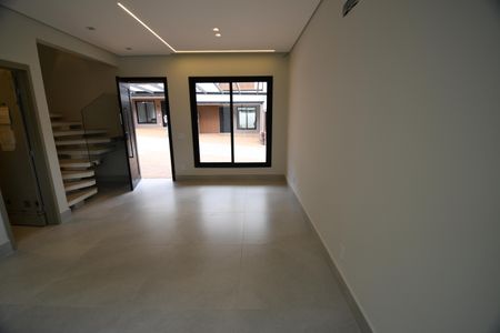 Casa de condomínio à venda com 158m², 3 quartos e 2 vagasSala