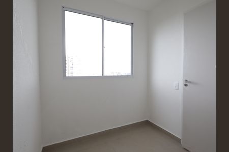 Quarto 2 de apartamento para alugar com 2 quartos, 32m² em Vila Suzana, São Paulo