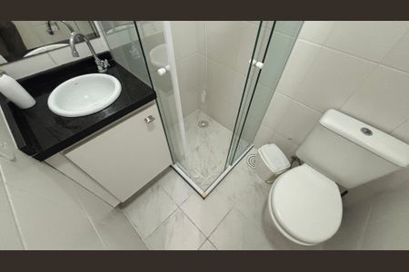 Apartamento à venda com 75m², 3 quartos e 2 vagas Apartamento à venda com 75m², 3 quartos e 2 vagasBanheiro da Suíte