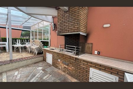 Apartamento à venda com 75m², 3 quartos e 2 vagas Apartamento à venda com 75m², 3 quartos e 2 vagasChurrasqueira