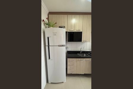 Apartamento à venda com 75m², 3 quartos e 2 vagas Apartamento à venda com 75m², 3 quartos e 2 vagasCozinha