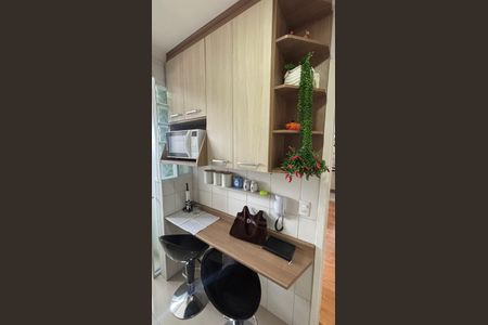 Apartamento à venda com 75m², 3 quartos e 2 vagas Apartamento à venda com 75m², 3 quartos e 2 vagasCozinha