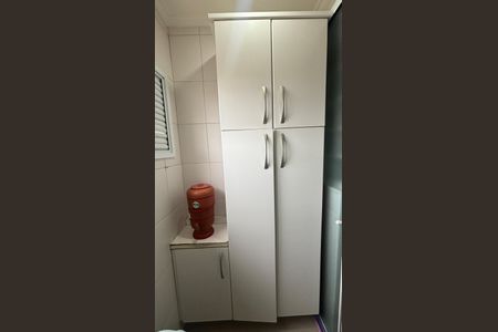Apartamento à venda com 75m², 3 quartos e 2 vagas Apartamento à venda com 75m², 3 quartos e 2 vagasÁrea de Serviço
