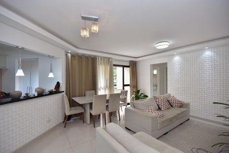 Apartamento à venda com 68m², 2 quartos e 1 vagaSala