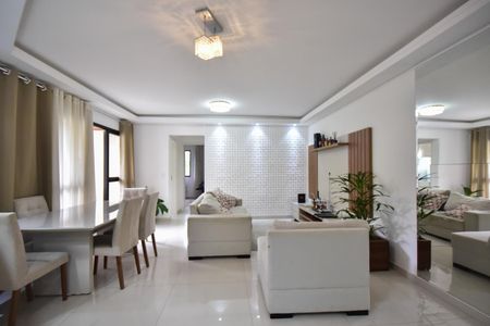 Sala de apartamento à venda com 2 quartos, 68m² em Jardim Maria Rosa, Taboão da Serra