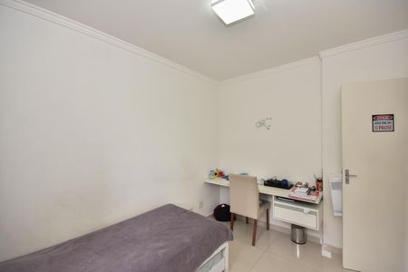 Apartamento à venda com 68m², 2 quartos e 1 vagaQuarto 2