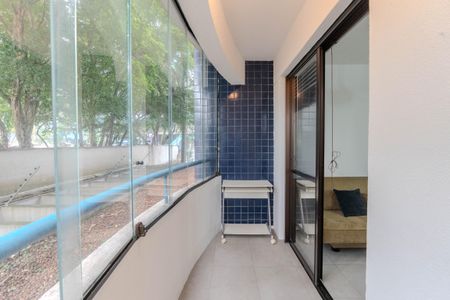 Apartamento para alugar com 38m², 1 quarto e 1 vaga Apartamento para alugar com 38m², 1 quarto e 1 vagaVaranda