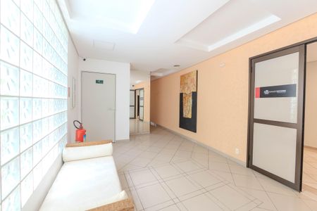 Apartamento para alugar com 38m², 1 quarto e 1 vaga Apartamento para alugar com 38m², 1 quarto e 1 vagaHall