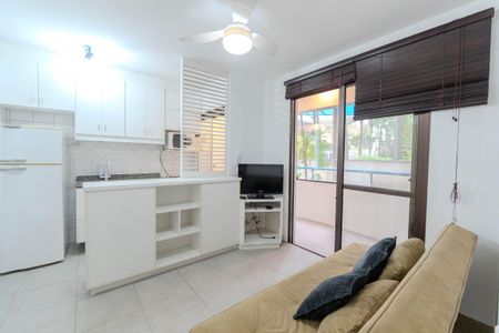 Apartamento para alugar com 38m², 1 quarto e 1 vaga Apartamento para alugar com 38m², 1 quarto e 1 vagaSala