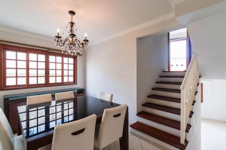 Casa à venda com 200m², 3 quartos e 4 vagasSala de Jantar