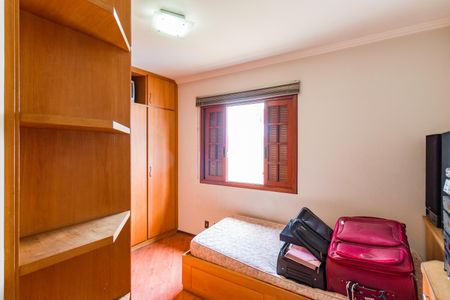 Casa à venda com 200m², 3 quartos e 4 vagasQuarto 2