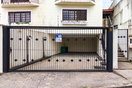 Casa à venda com 200m², 3 quartos e 4 vagasFachada