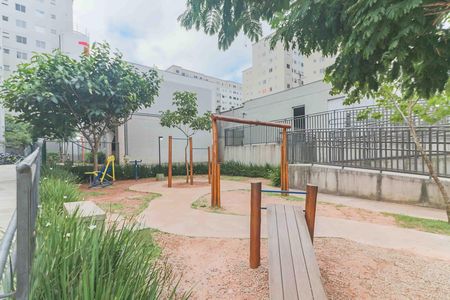 Apartamento para alugar com 39m², 2 quartos e 1 vaga Apartamento para alugar com 39m², 2 quartos e 1 vagaÁrea comum - Playground