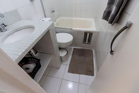 Apartamento para alugar com 45m², 1 quarto e 1 vaga Apartamento para alugar com 45m², 1 quarto e 1 vagaBanheiro