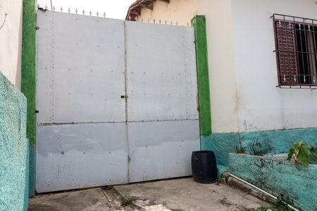 Casa à venda com 60m², 3 quartos e sem vaga Casa à venda com 60m², 3 quartos e sem vagaGaragem