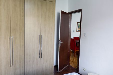 Casa à venda com 60m², 3 quartos e sem vaga Casa à venda com 60m², 3 quartos e sem vagaQuarto 1