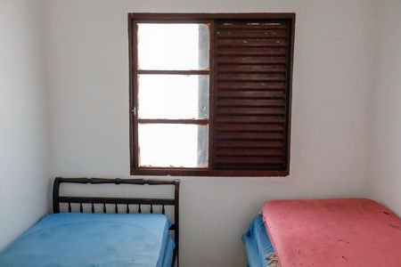 Casa à venda com 60m², 3 quartos e sem vaga Casa à venda com 60m², 3 quartos e sem vagaQuarto 3