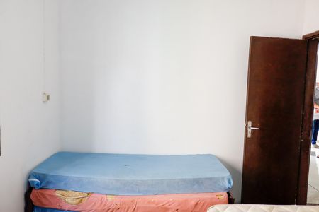 Casa à venda com 60m², 3 quartos e sem vaga Casa à venda com 60m², 3 quartos e sem vagaQuarto 2
