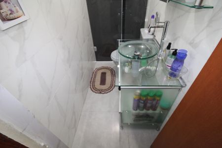 Casa à venda com 70m², 2 quartos e sem vagaBanheiro