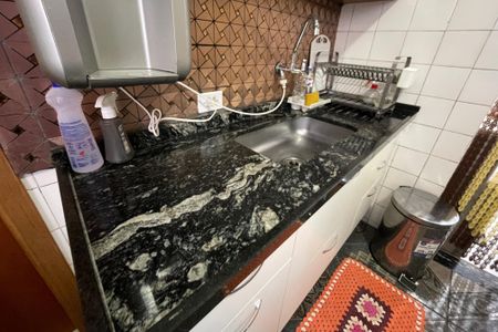 Casa para alugar com 70m², 2 quartos e sem vagaCozinha 