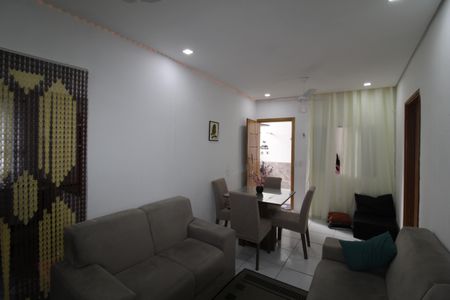 Sala de casa à venda com 2 quartos, 70m² em Vila Bela Vista (zona Norte), São Paulo