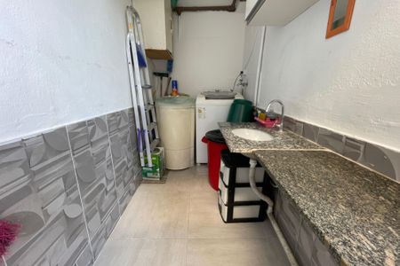 Casa para alugar com 70m², 2 quartos e sem vagaÁrea de Serviço